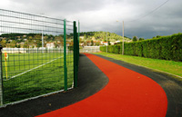 RÉFECTION DU STADE DE FOOT-BALL EN GAZON SYNTHÉTIQUE
ET CRÉATION D'UNE PISTE D'ATHLÉTISME